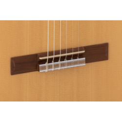 GUITARRA CLÁSICA ADMIRA MACARENA ELECTRIFICADA FISHMAN SERIE FLAMENCO | MÚSICA BILBAO