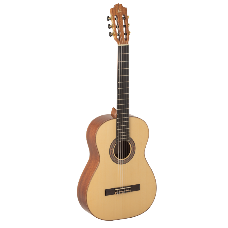GUITARRA CLÁSICA ADMIRA A45 ELECTRIFICADA FISHMAN SERIE ARTESANÍA | MÚSICA BILBAO
