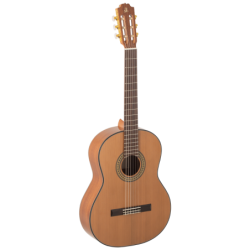 GUITARRA CLÁSICA ADMIRA A2 ELECTRIFICADA CON FISHMAN SERIE ARTESANÍA | MÚSICA BILBAO