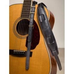 Correa saddle Fender vintage larga negra | MÚSICA BILBAO