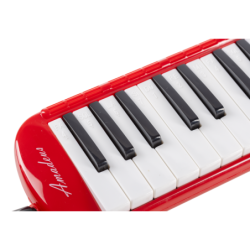 MELÓDICA 37 AMADEUS ROJA CON ESTUCHE