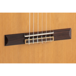 SOPORTE DE GUITARRA ADMIRA UNIVERSAL GS026