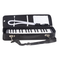 MELÓDICA 32 AMADEUS NEGRA CON ESTUCHE | MÚSICA BILBAO